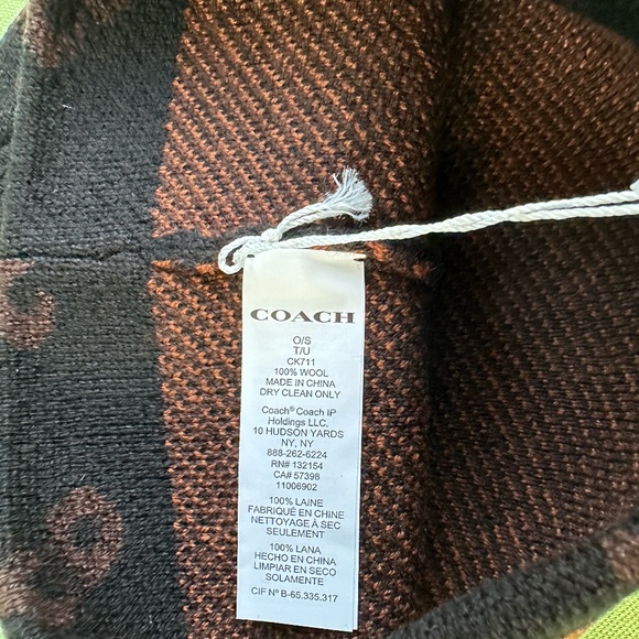 COACH TEXT KNIT BEANIE:NWT BLACK/SADDLE CK711 - Picture 6 of 7